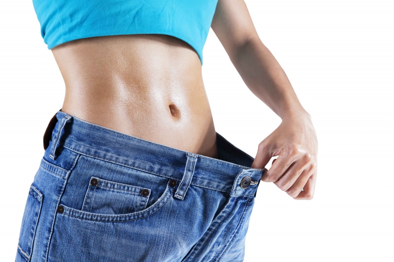 按摩帮你消除腰部两侧肥肉快速甩掉水桶腰